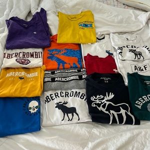 Boys Abercrombie tees size 7/8 to 11/12